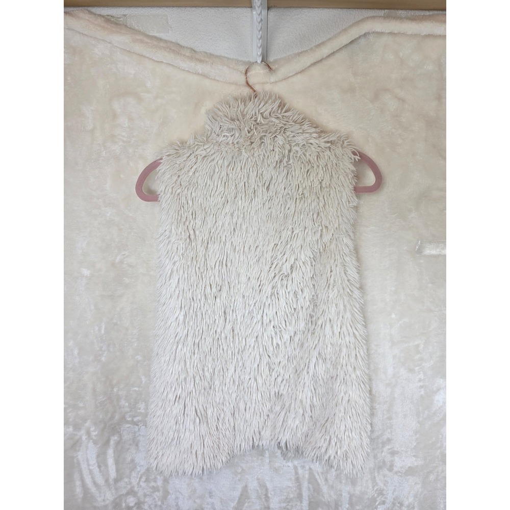 Apt. 9 Cream Ivory Shaggy Faux Fur Vest Sleeveless Jacket Womens‎ Size S-M - Picture 2 of 6